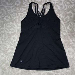Lululemon Black Luxtreme High Impact Compression Strappy Back Tank 6/8